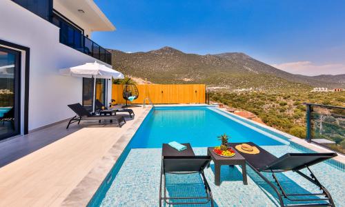 Villa Simurg — 16
