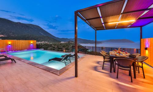 Villa Simurg — 15
