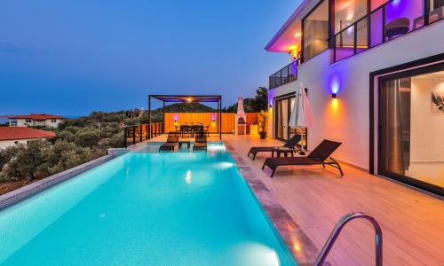 Villa Simurg — 12