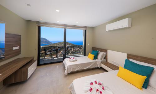 Villa Skylight — 47