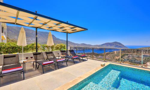 Villa Skylight — 18