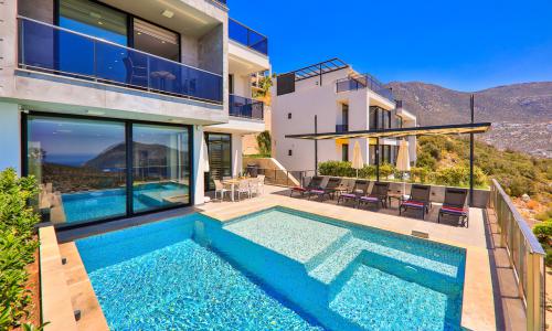 Villa Skylight — 8
