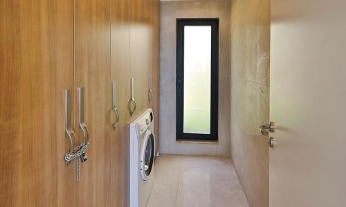 Villa Skylight — 54