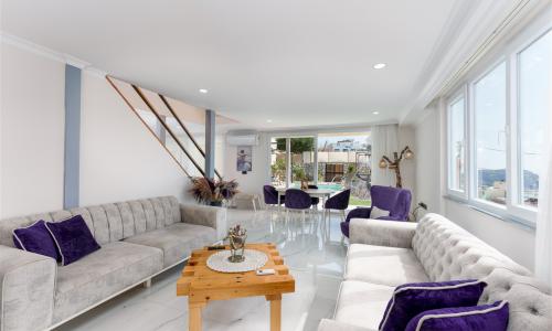 Villa Smyrna — 42