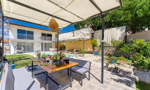 Villa Smyrna — 33