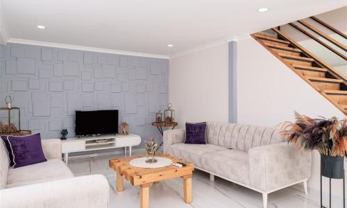 Villa Smyrna — 46