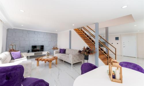 Villa Smyrna — 52