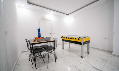 Villa Spring 2 — 60