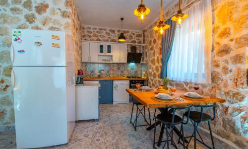 Villa Stone House 2 — 33