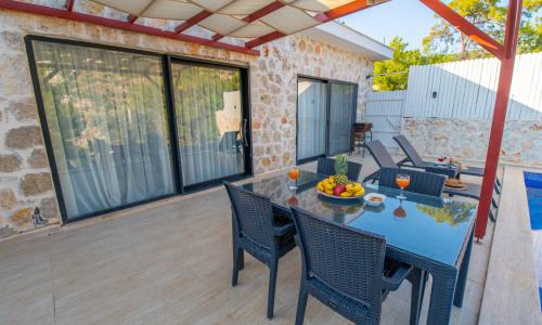 Villa Stone House 2 — 3