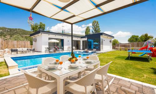 Villa Su Perisi — 50