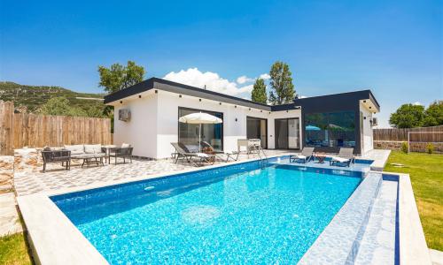 Villa Su Perisi — 2