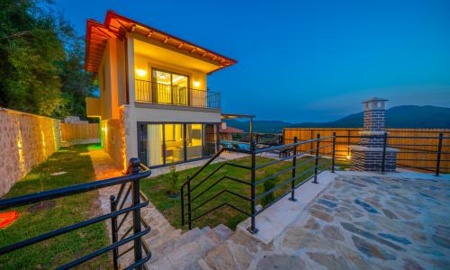 Villa Sül Sar 1 — 4