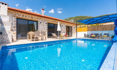 Villa Sultan Bezirgan — 19