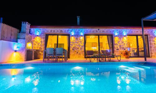 Villa Sultan Bezirgan — 28