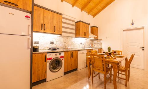 Villa Sultan Bezirgan — 41