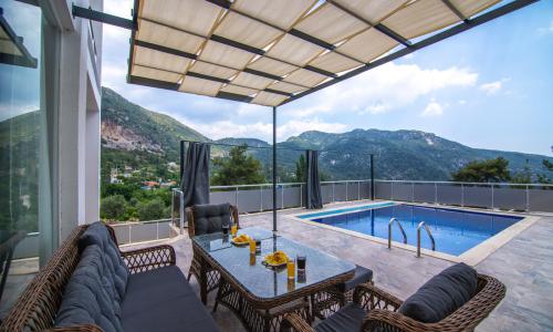 Villa Sultana — 25