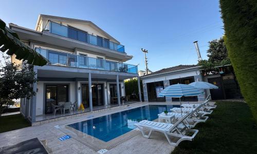 Villa Sultan Palace — 4