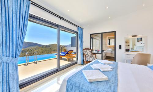 Villa Summery — 12