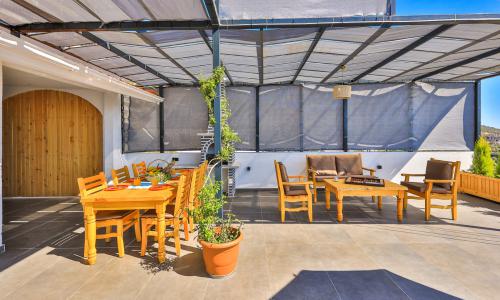 Villa Summery — 5