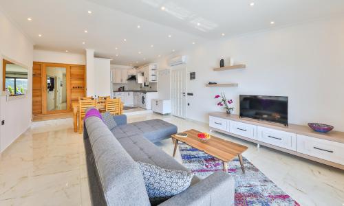 Villa Summery — 42