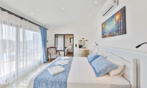 Villa Summery — 48