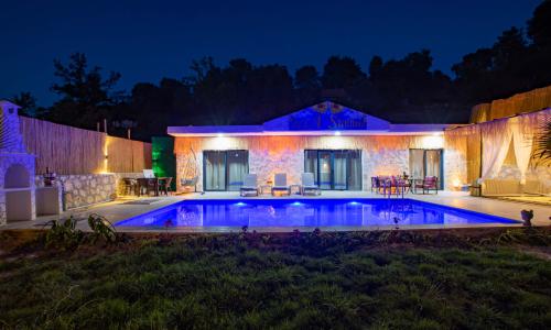 Villa Sunflower — 2