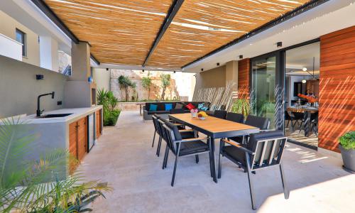 Villa Sweet — 25