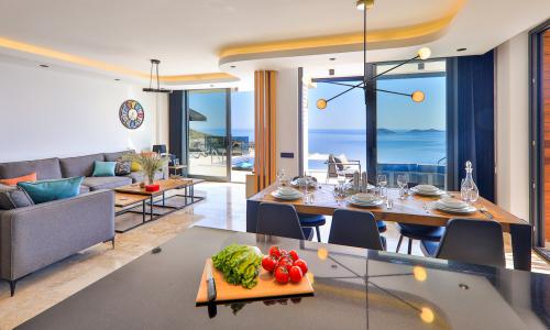 Villa Sweet — 19
