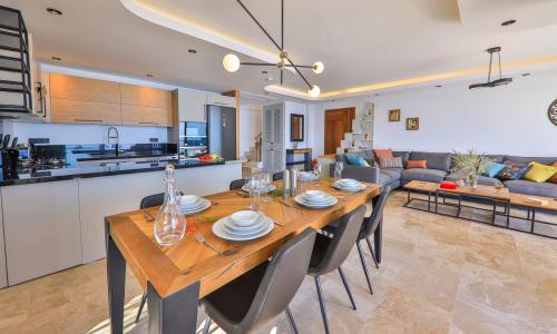 Villa Sweet — 21