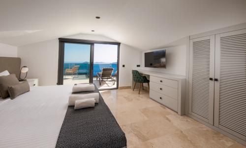 Villa Sweet — 41