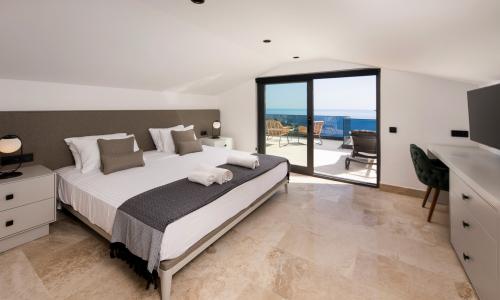 Villa Sweet — 49
