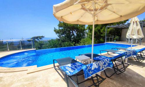 Villa Secret Swiss — 11