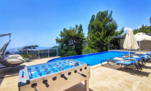 Villa Secret Swiss — 12