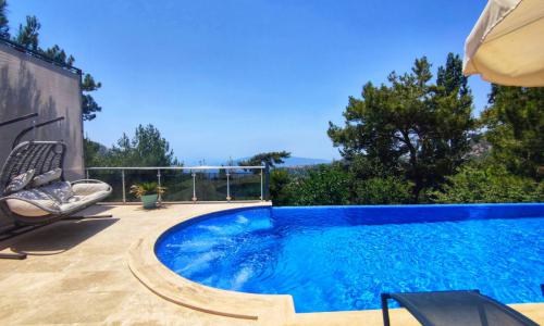 Villa Secret Swiss — 24