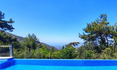 Villa Secret Swiss — 27