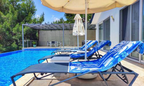 Villa Secret Swiss — 28