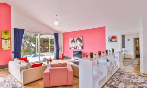 Villa Secret Swiss — 34