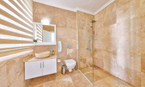 Villa Secret Swiss — 47