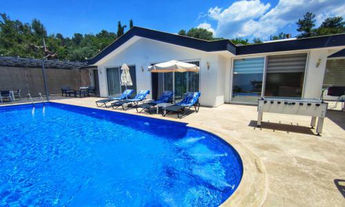 Villa Secret Swiss — 7