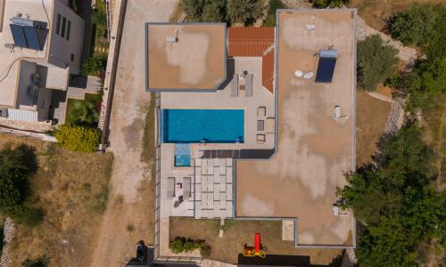Villa Sydney — 65