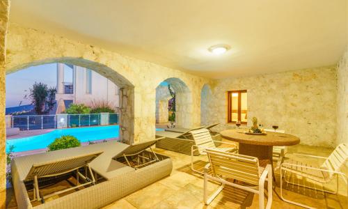 Villa Tarus Mara — 16
