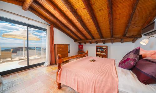 Villa Tashla — 12