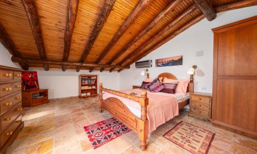 Villa Tashla — 9