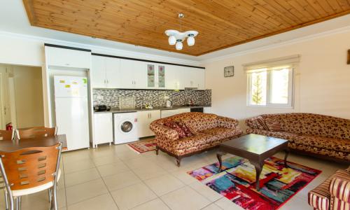 Villa Tema — 15