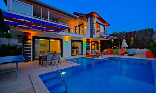 Villa Tepes — 18