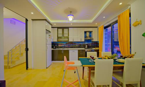 Villa Tepes — 54