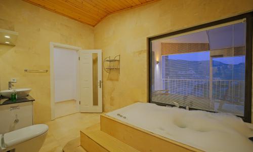 Villa Tepes — 70