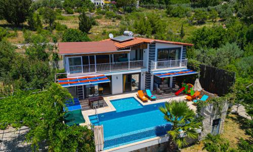 Villa Tepes — 79