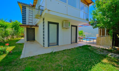 Villa Tepes — 88